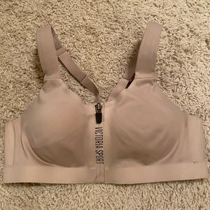 VS Sport Bra